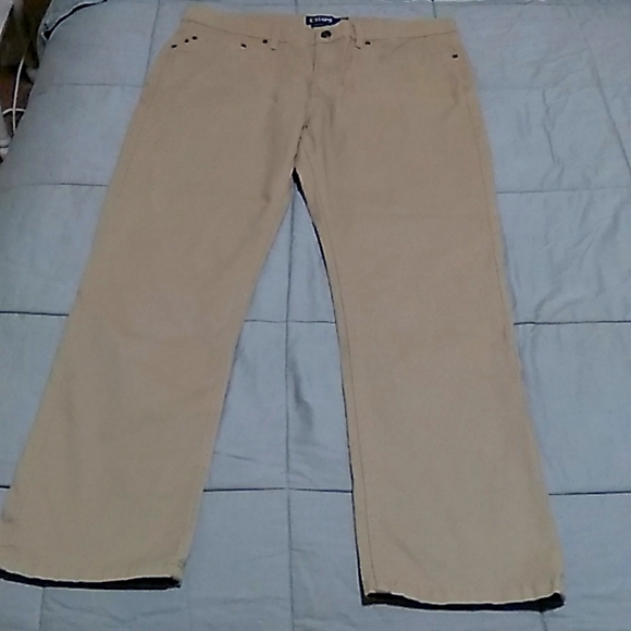 CHAPS BY RALPH LAUREN MEN'S KHAKIS IN GREAT USED CONDITION.LOTS OF PICS. - Picture 2 of 8